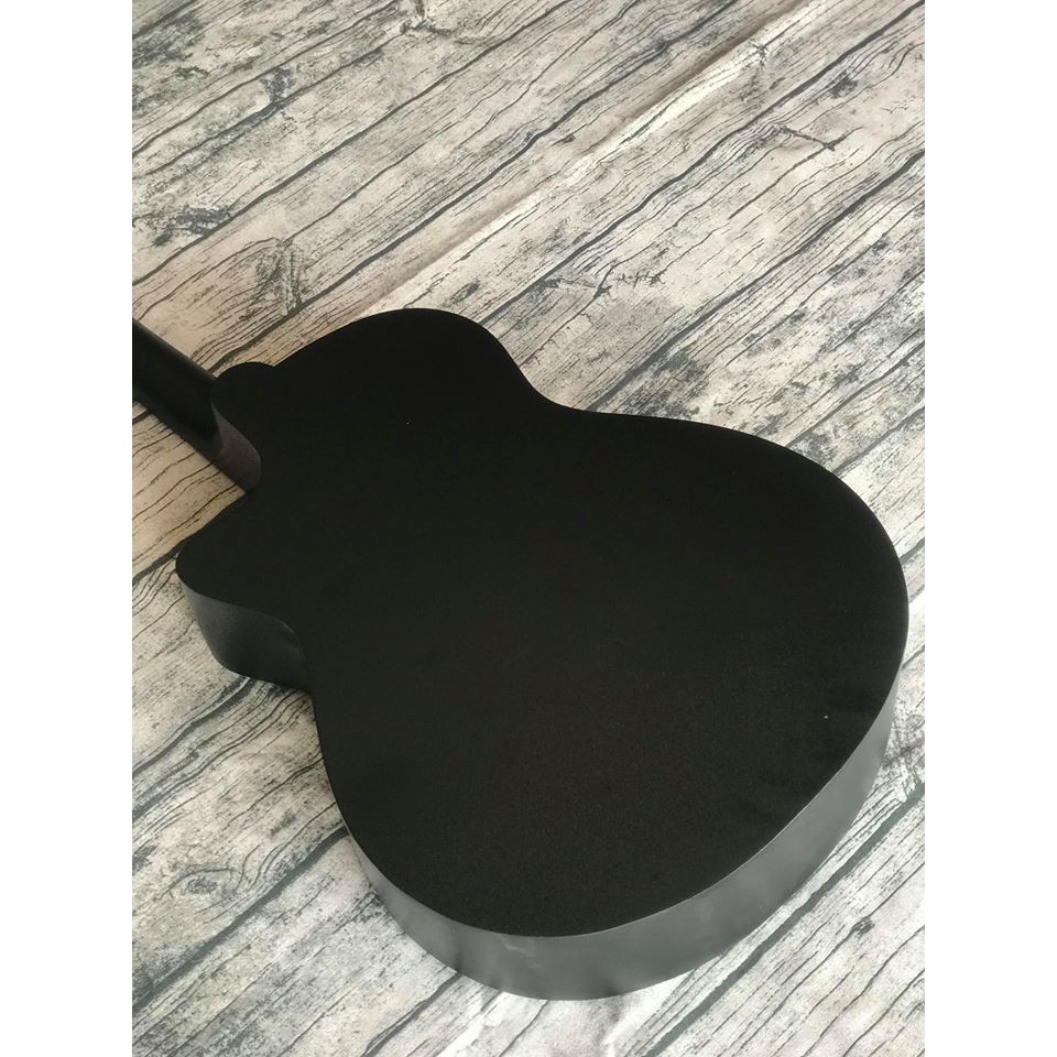 Đàn guitar acoustic giá rẻ màu đen