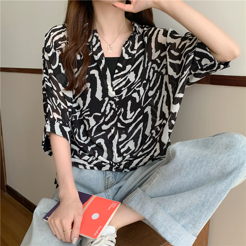 SUXI Áo khoác chiffon cổ V dáng rộng chống nắng thời trang trẻ trung nữ tính