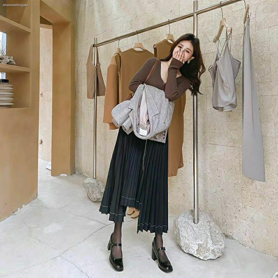 Giày da bóng gót cao dày mũi vuông phong cách retro Pháp thời trang mùa hè 2021 cho nữ