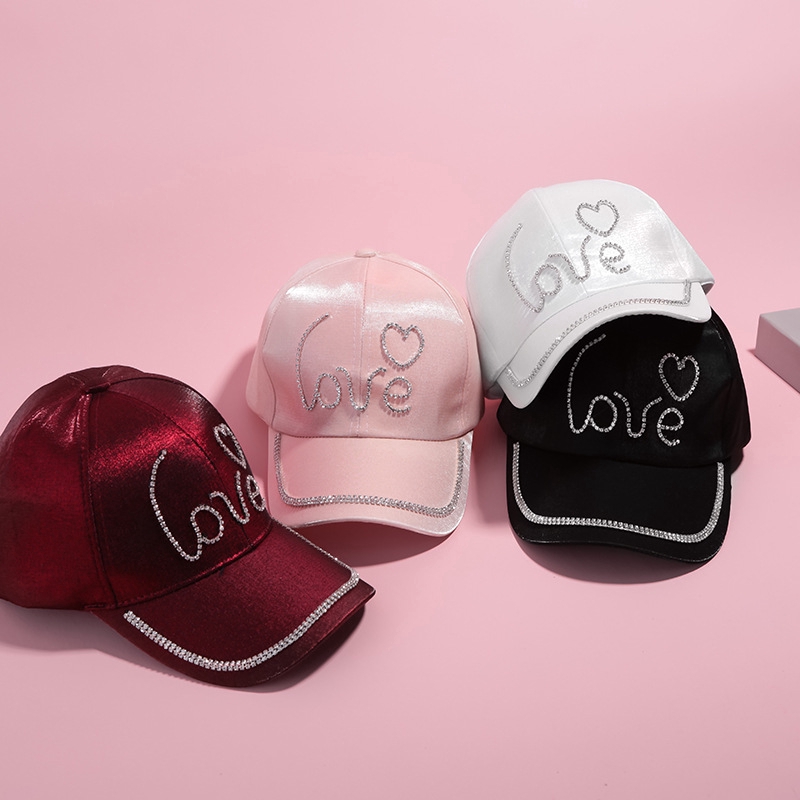 Young dynamic style cap for both men and women