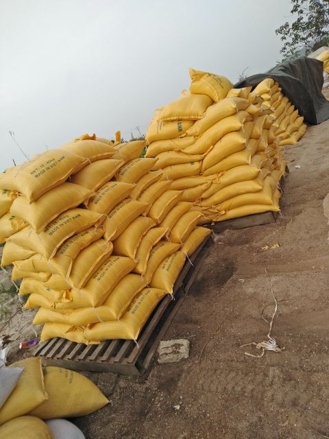 Cát thạch anh cao cấp dùng trang trí, lọc nước gói 1kg