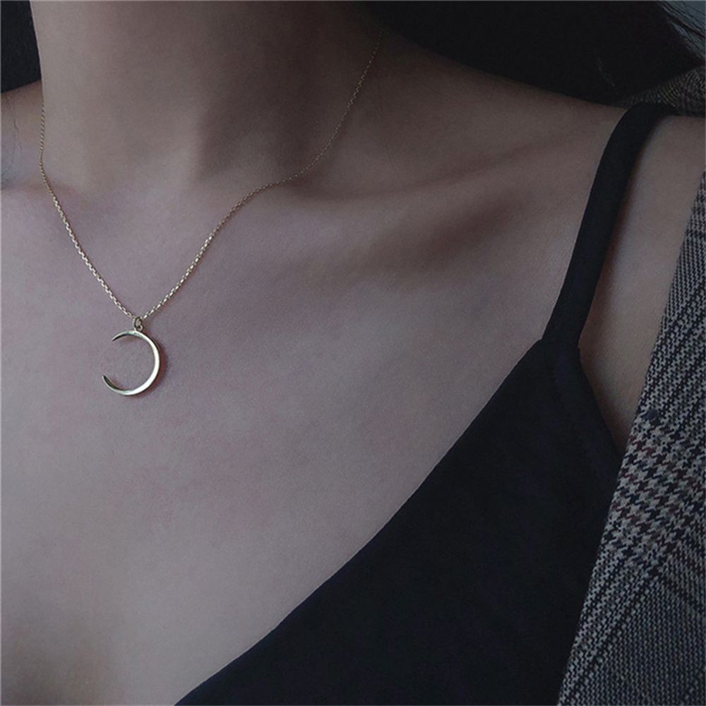 Dây chuyền mặt hình mặt trăng khuyết thời trang dành cho cặp đôi