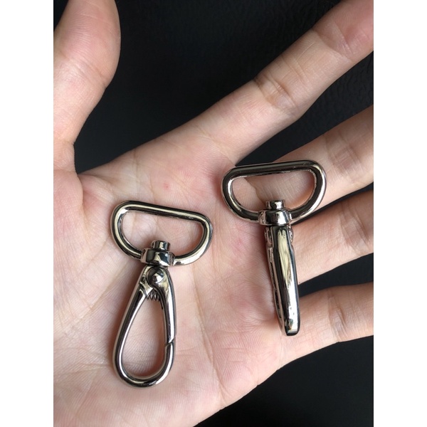 1 cặp móc cua bạc 2cm