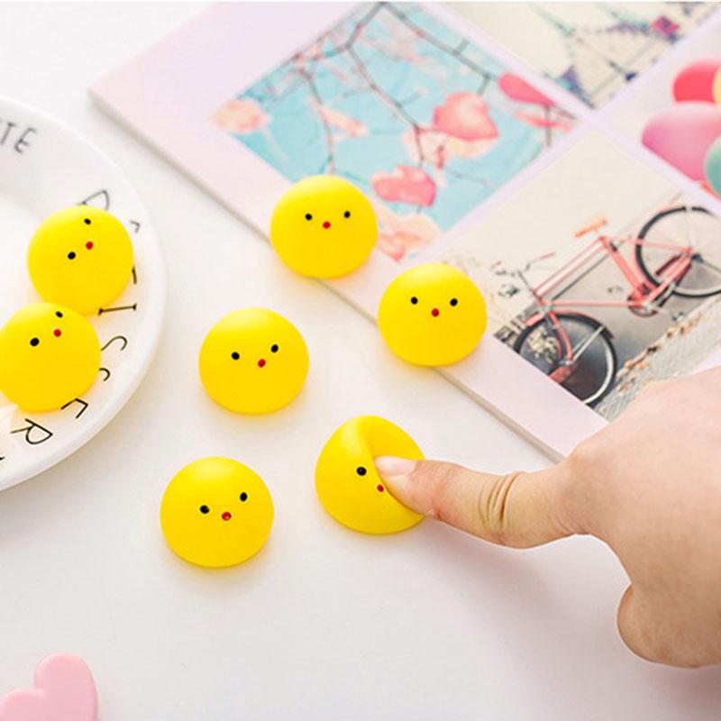 Đồ chơi bóp tay giảm căng thẳng hình gà con sáng tạo