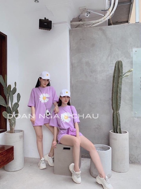 Áo thun tay lỡ hoa cúc tim siêu xinh
