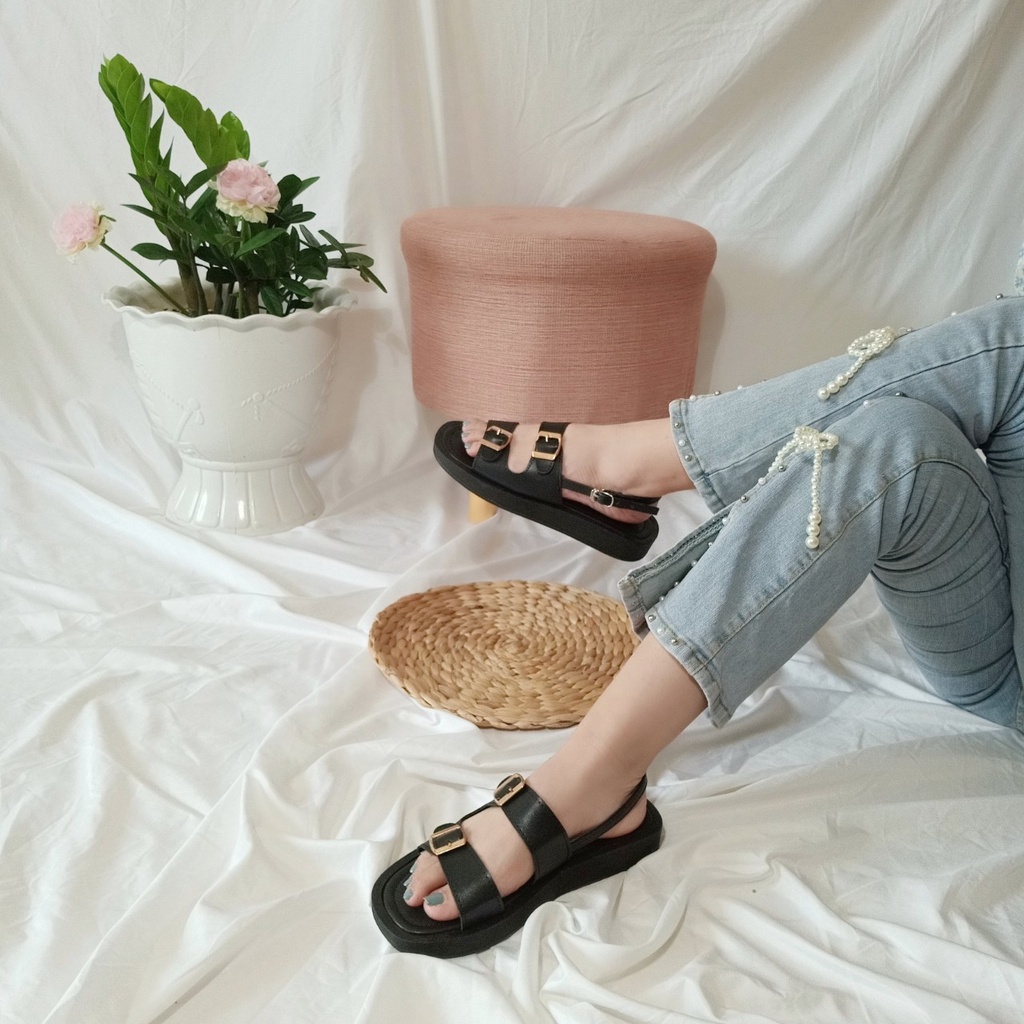 Giày sandal nữ đi học quai hậu đế bánh mì 2 quai khóa ngang basic bền êm hình chụp thật-BM04