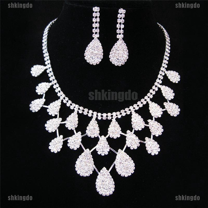 Dây Chuyền Và Bông Tai Cô Dâu Đính Đá Pha Lê Hình Giọt Nước