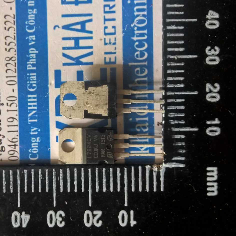 10 con L7824CV 24v to-220 IC nguồn ổn áp (giá 10 con) kde1449