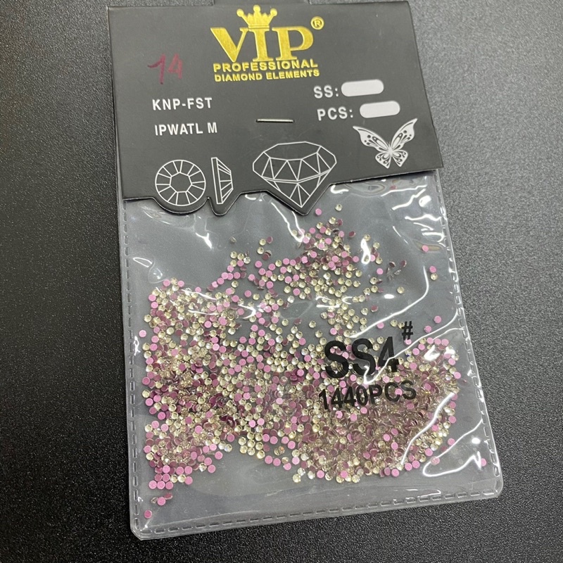 Đá tiệp trắng chân hồng