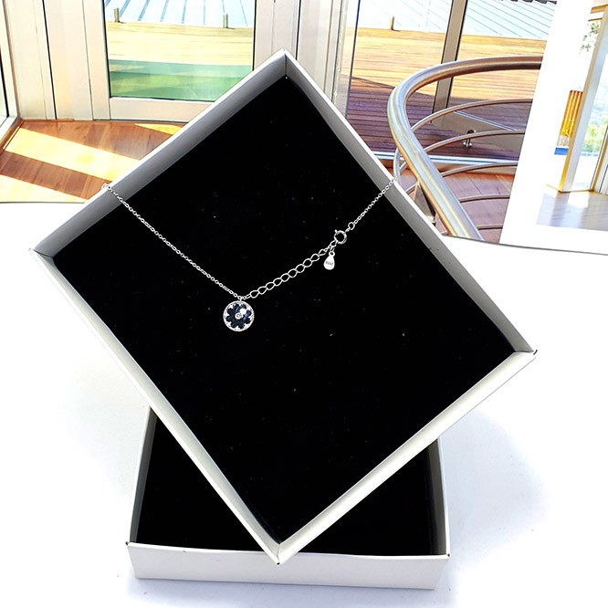 Vòng cổ / dây chuyền cao cấp có hộp đựng kèm theo