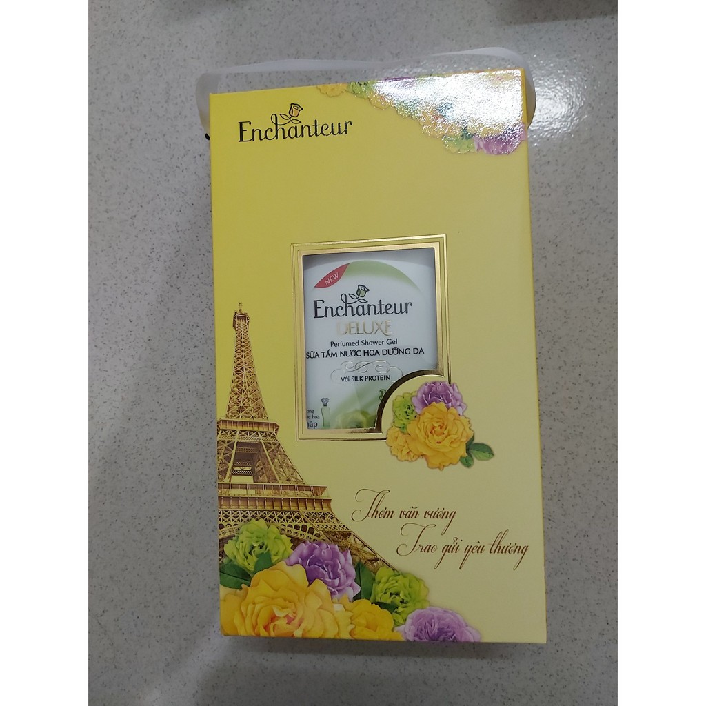 (Quà 20/10 &amp; 20/11) Hộp quà sữa tắm enchanteur  nước hoa  650g