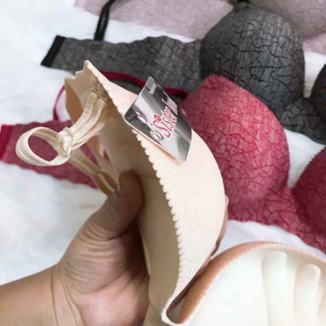 Áo Ngực Không Gọng Thái Lan Đệm Dày Nâng Ngực C23