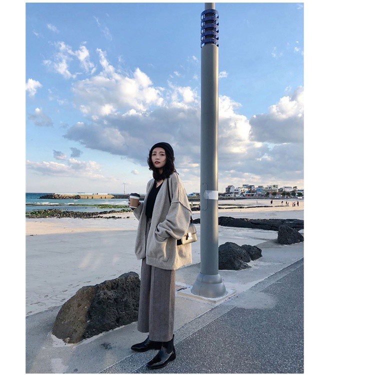 Áo khoác cardigan dệt kim cổ chữ V dày kiểu dáng rộng rãi thời trang thu đông cho nữ
 | BigBuy360 - bigbuy360.vn