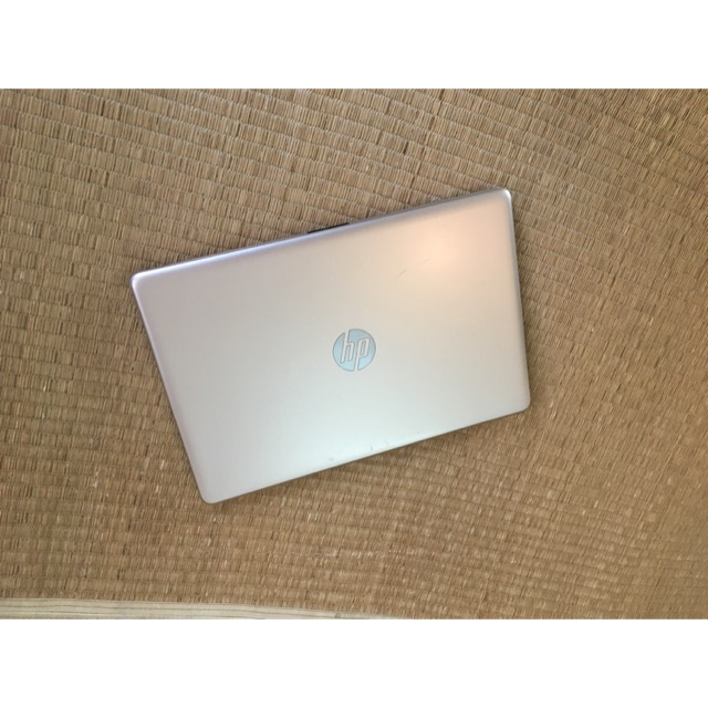 Laptop UFO hp 15 vàng Gold sang trọng đẹp thời trang SSD nhanh xé gió | BigBuy360 - bigbuy360.vn
