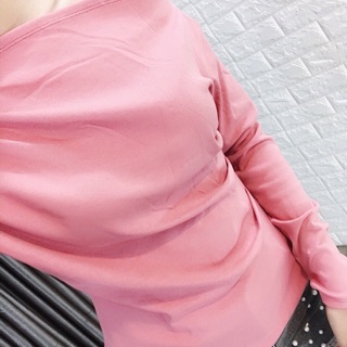 ÁO THUN THÁI LỆCH VAI TAY DÀI DẠO PHỐ