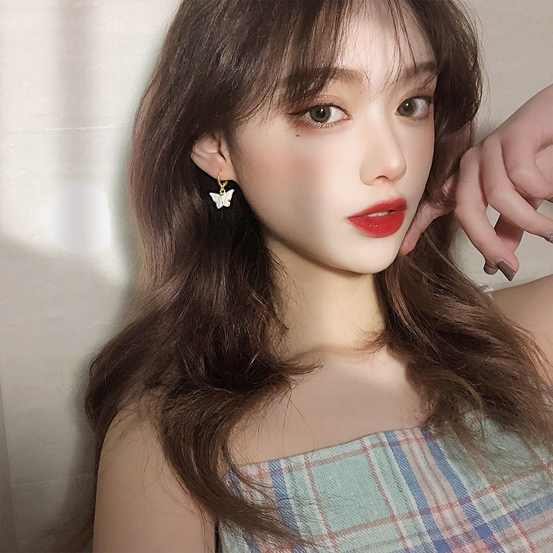 Khuyên Tai Kim Loại Hình Bướm Đính Đá Phong Cách Blackpink Thời Trang