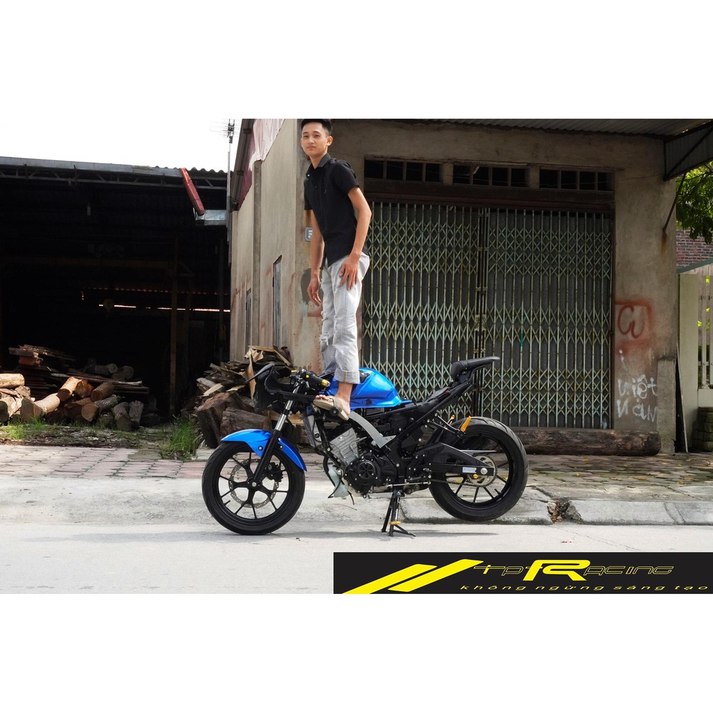 Chân chống giữa GSX R150