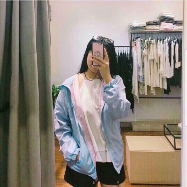 Áo khoác dù hai mặt màu pastel xinh xắn