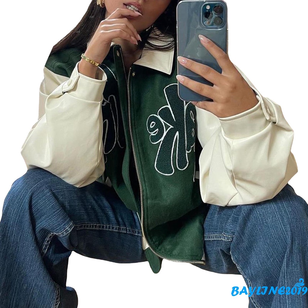 Áo khoác dáng rộng tay dài thêu chữ có khoác kéo và túi cho nữ