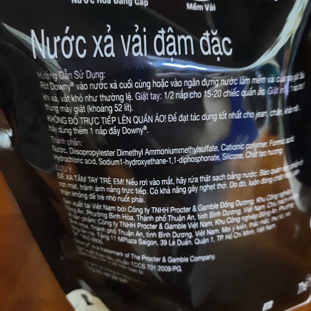 Nước xả vải DOWNY (đen/đỏ) 3 Lít - BACH HOA HV