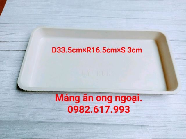 Máng Ăn Ong Ngoại_ Máng Cho Ong Ăn