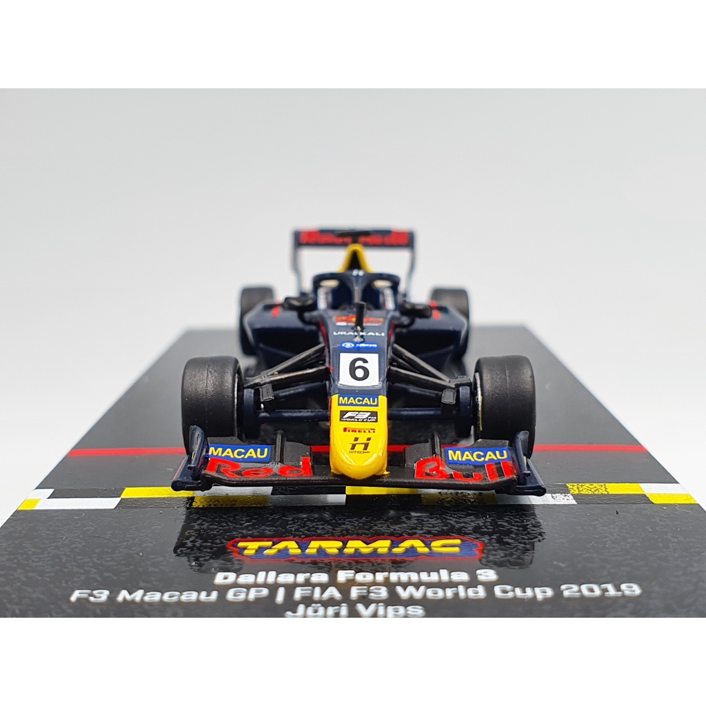 Xe Mô Hình Dallara Formula 3 1:64 Tarmac Works ( Xanh RedBull )