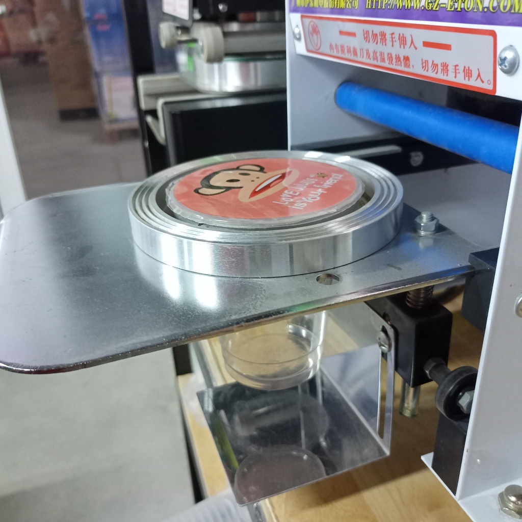 Máy dập cốc nhựa Eton D7 dùng cho tất cả các loại ly trà sữa, chè...