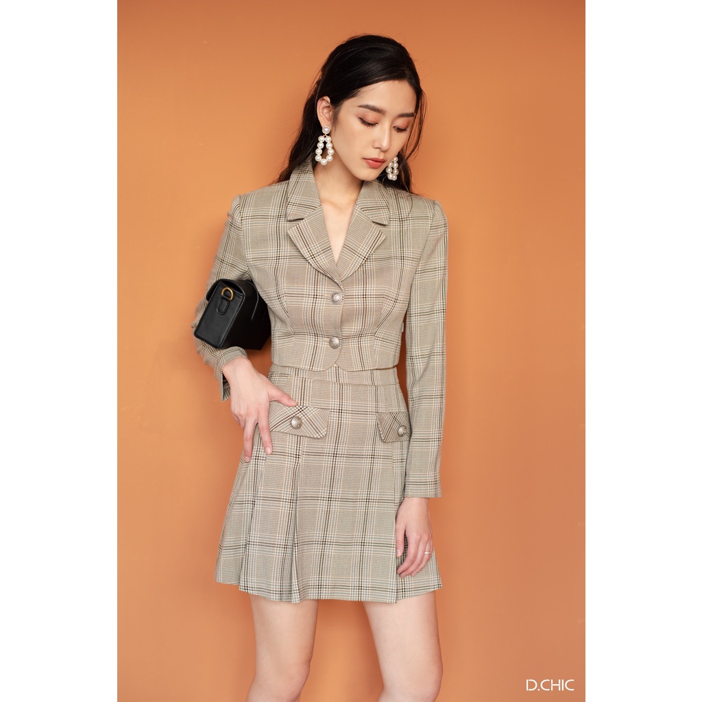 Áo vest lửng cổ 2 ve D.CHIC MS: 160291