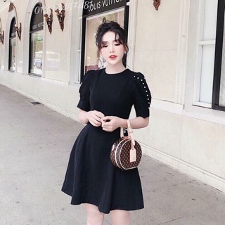 Váy xoè đính ngọc