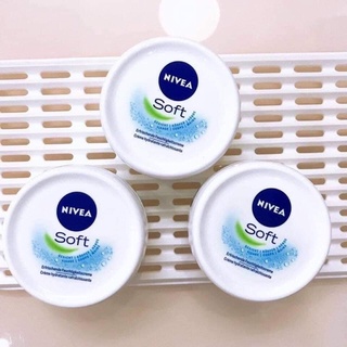 Kem Dưỡng Ẩm NIVEA SOFT