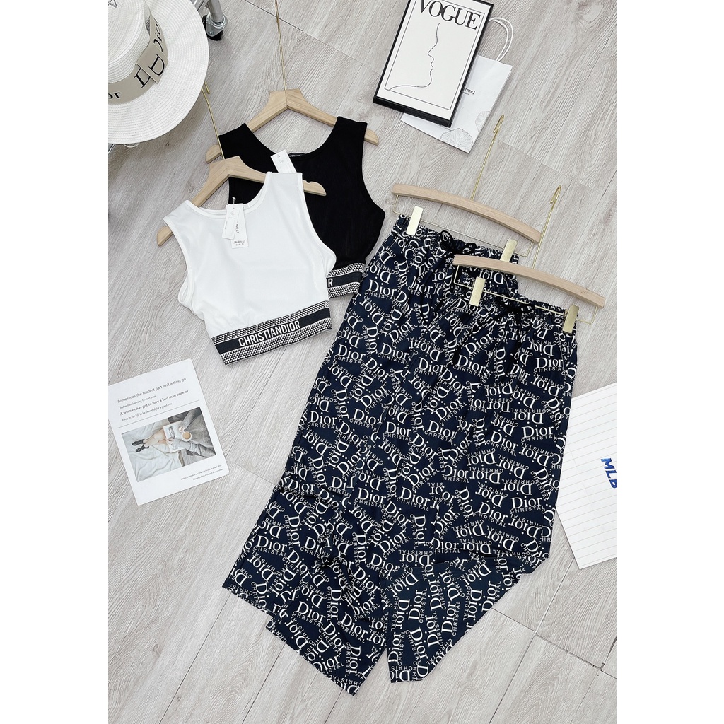 Set bộ croptop bo dệt chữ quần ống rộng họa tiết chữ DN100