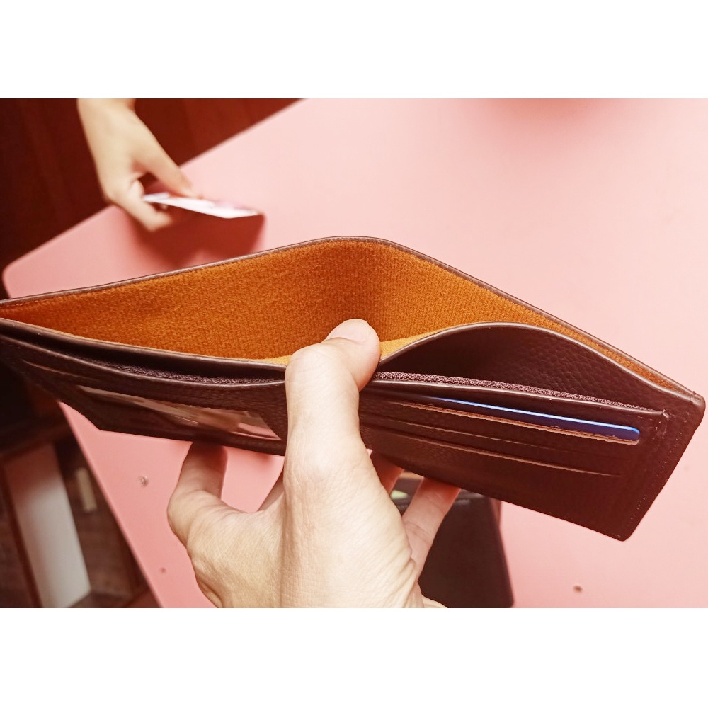 Ví nam chất đẹp gập đôi hai mầu nâu và đen phong cách sang trọng thương hiệu đẳng cấp