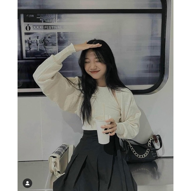 Set yếm trắng đen