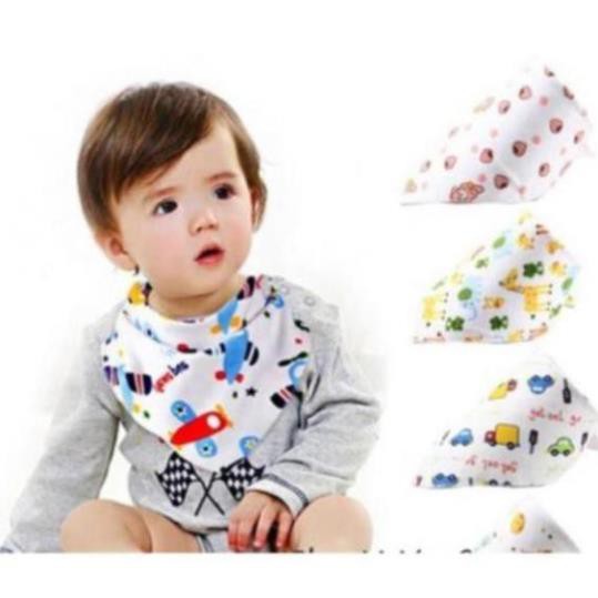 Bộ 5 Khăn Cotton Tam Giác Có Cúc Bấm Cho Bé Giữ Ấm Cổ Và Vệ Sinh