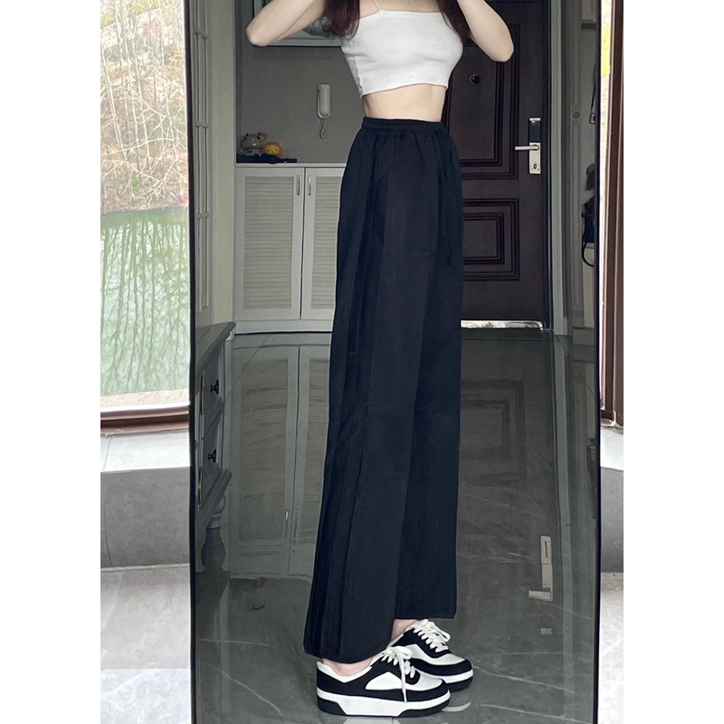 Quần Thể Thao Nữ Xẻ Tà Thời Trang Hàn Quốc