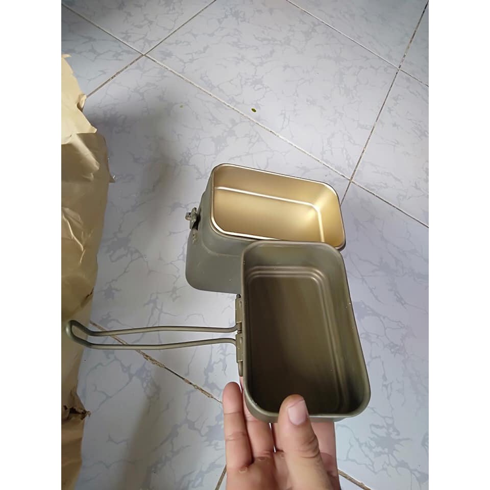 Cà mèn xưa hàng viện trợ cho LÍNH