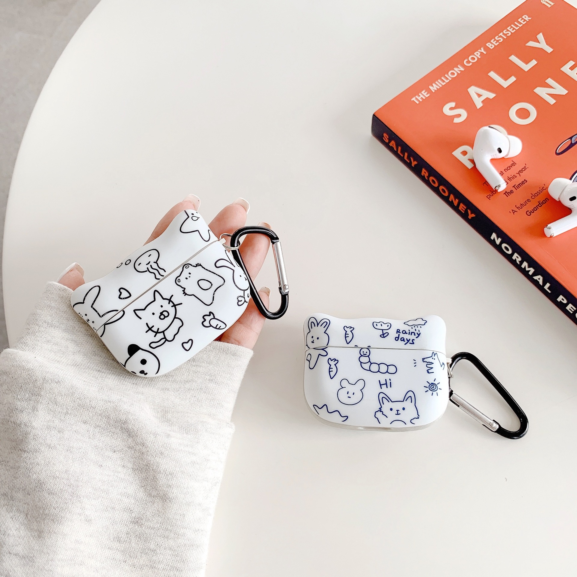 Ốp Bảo Vệ Hộp Đựng Tai Nghe Airpods 1 / 2 Hình Mèo Con Xinh Xắn | BigBuy360 - bigbuy360.vn