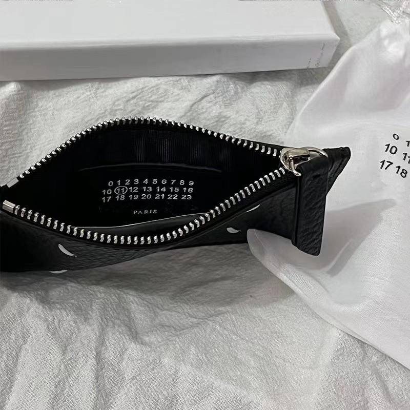 Ví Da Dáng Dài Có Khóa Kéo MM6 MM6 Thời Trang Cao Cấp