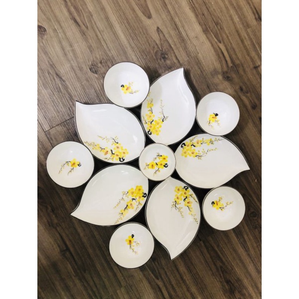 Bộ đĩa lá trầu. ĐK50cm.Hàng sứ Bát Tràng