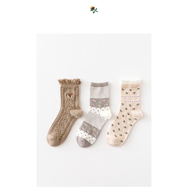 Vớ cổ cao Muzini tất Hàn Quốc họa tiết hoa nhí hình sóc nhẹ nhàng TN97