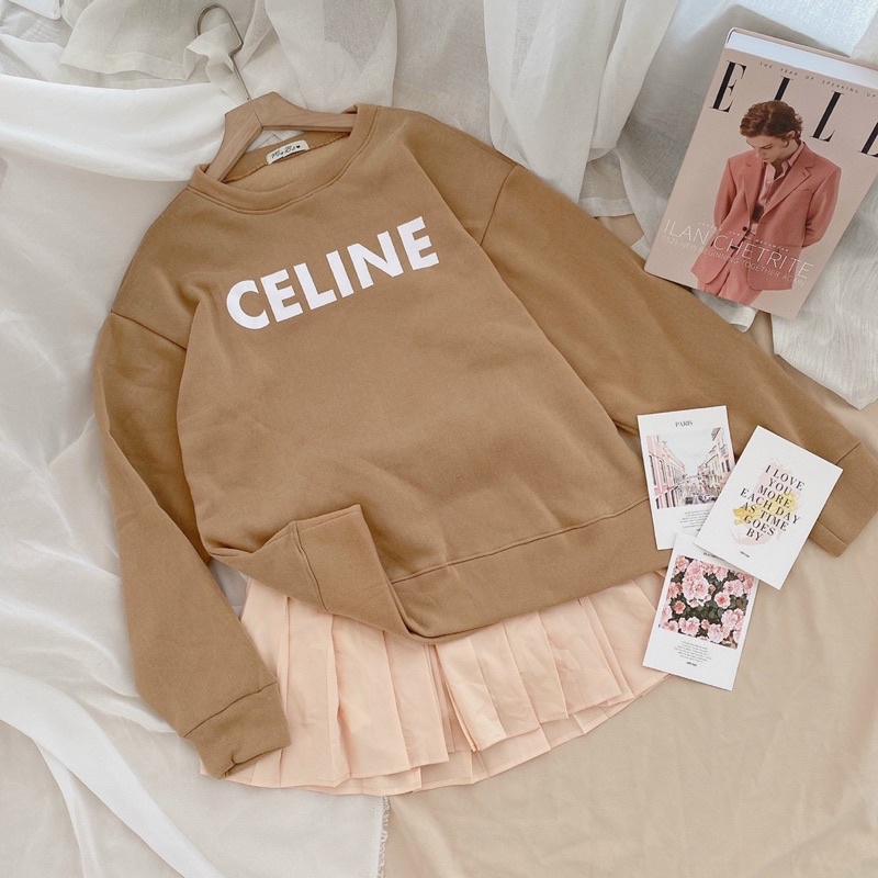 Set áo sweater nâu chữ kèm chân váy xếp ly kem | BigBuy360 - bigbuy360.vn