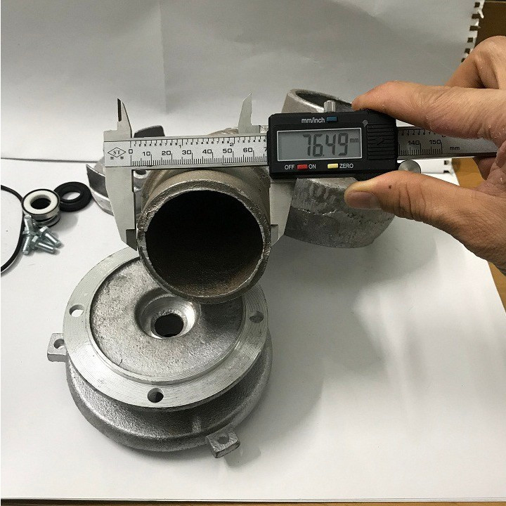 Đầu bơm nước 76 chế máy 750W- kèm chõ hút