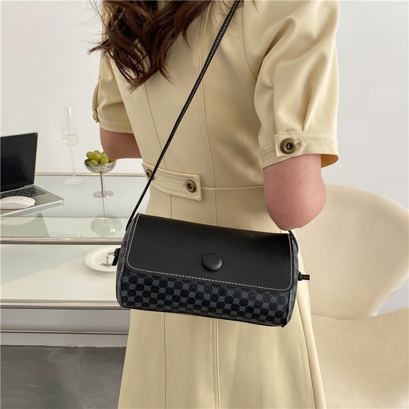 Túi Đeo Chéo Phong Cách Pháp 2022 Thời Trang Mùa Xuân Cho Nữ