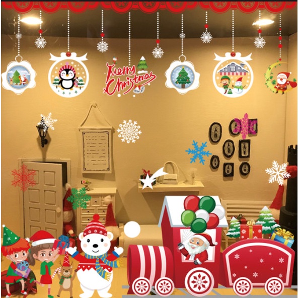 Decal dán tường Noel Hít Tĩnh Điện không Dơ Kính - Đoàn tàu đỏ phối rèm cánh cụt
