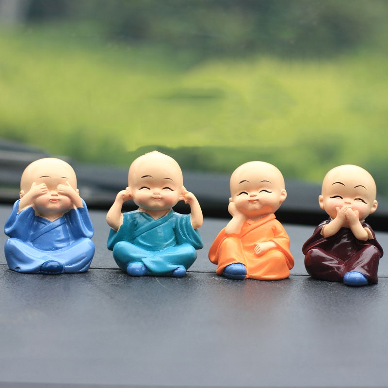 Set tượng 4 chú tiêu để kệ ô tô