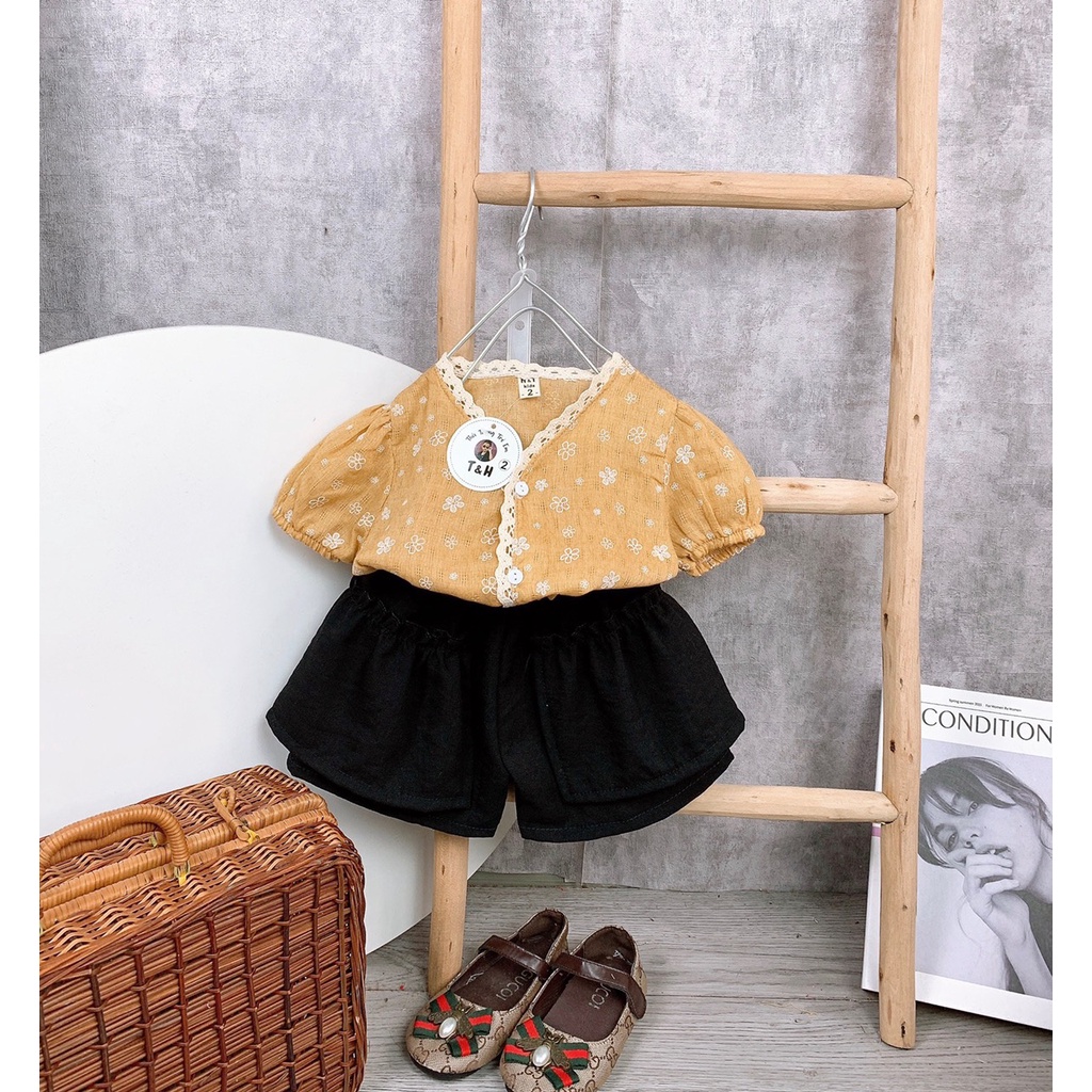 Bộ bé gái, Áo đũi + Quần cộc từ