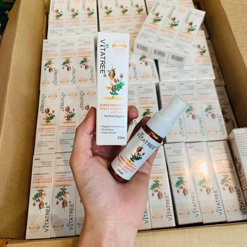 Xịt keo ong Vitatree 25ml