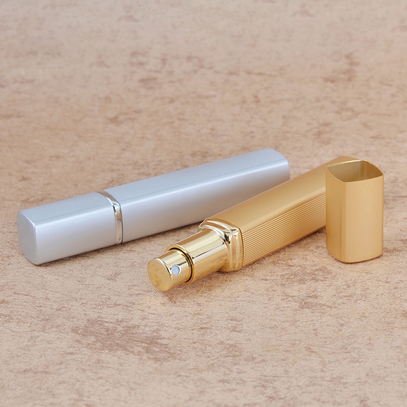 Bình Xịt Rỗng Đựng Nước Hoa Dung Tích 12ml Có Thể Tái Sử Dụng Tiện Lợi