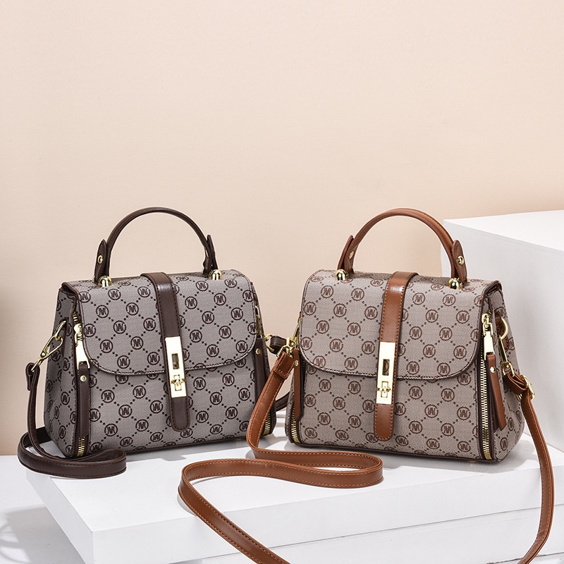 Túi Đeo Chéo Nhỏ Nhắn Thiết Kế Đơn Giản Dễ Phối Đồ Thời Trang Cho Nữ