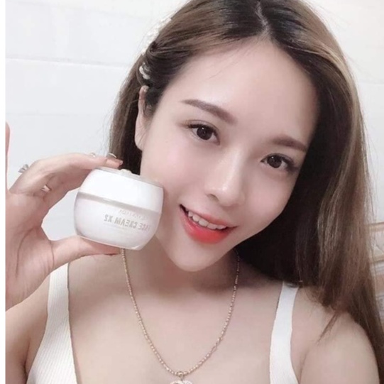 Kem Dưỡng Da Mặt Cao Cấp Face Cream X2 Quyên Lara Giúp Da Trắng Hồng-Mờ Thâm-Ngăn Ngừa Lão Hóa Da 30G